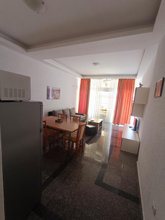 Apartmani Centar Стариград-Пакленица Экстерьер фото